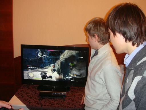 GAMER.ru - CAPCOM PARTY 2012. Асура - бог, Данте - гот, в конце - Capcom торт